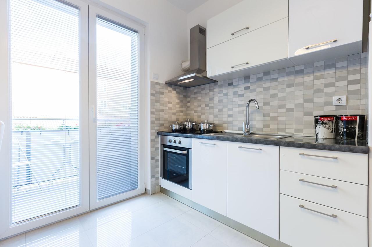 Fifi Apartment W. Parking In Old Town Zadar Exterior foto