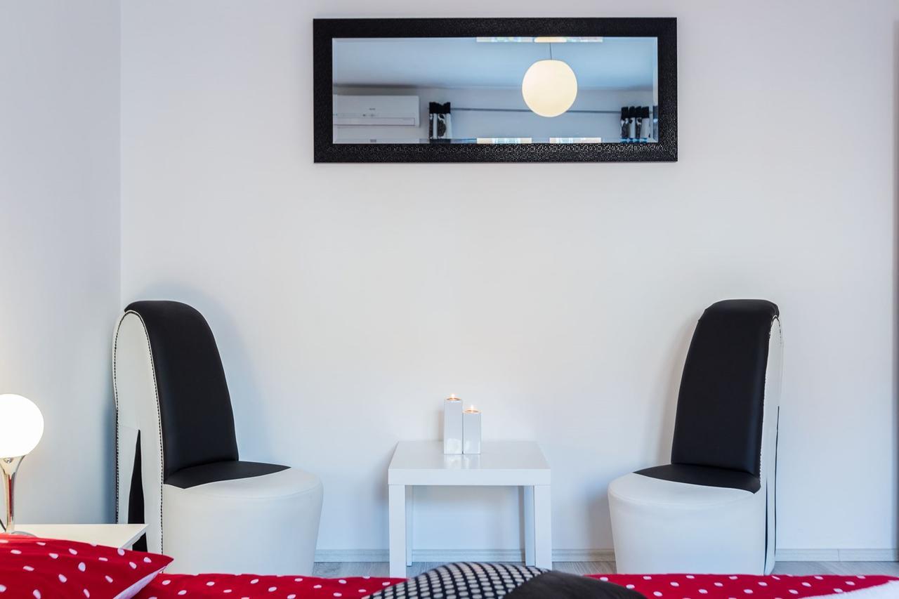 Fifi Apartment W. Parking In Old Town Zadar Exterior foto