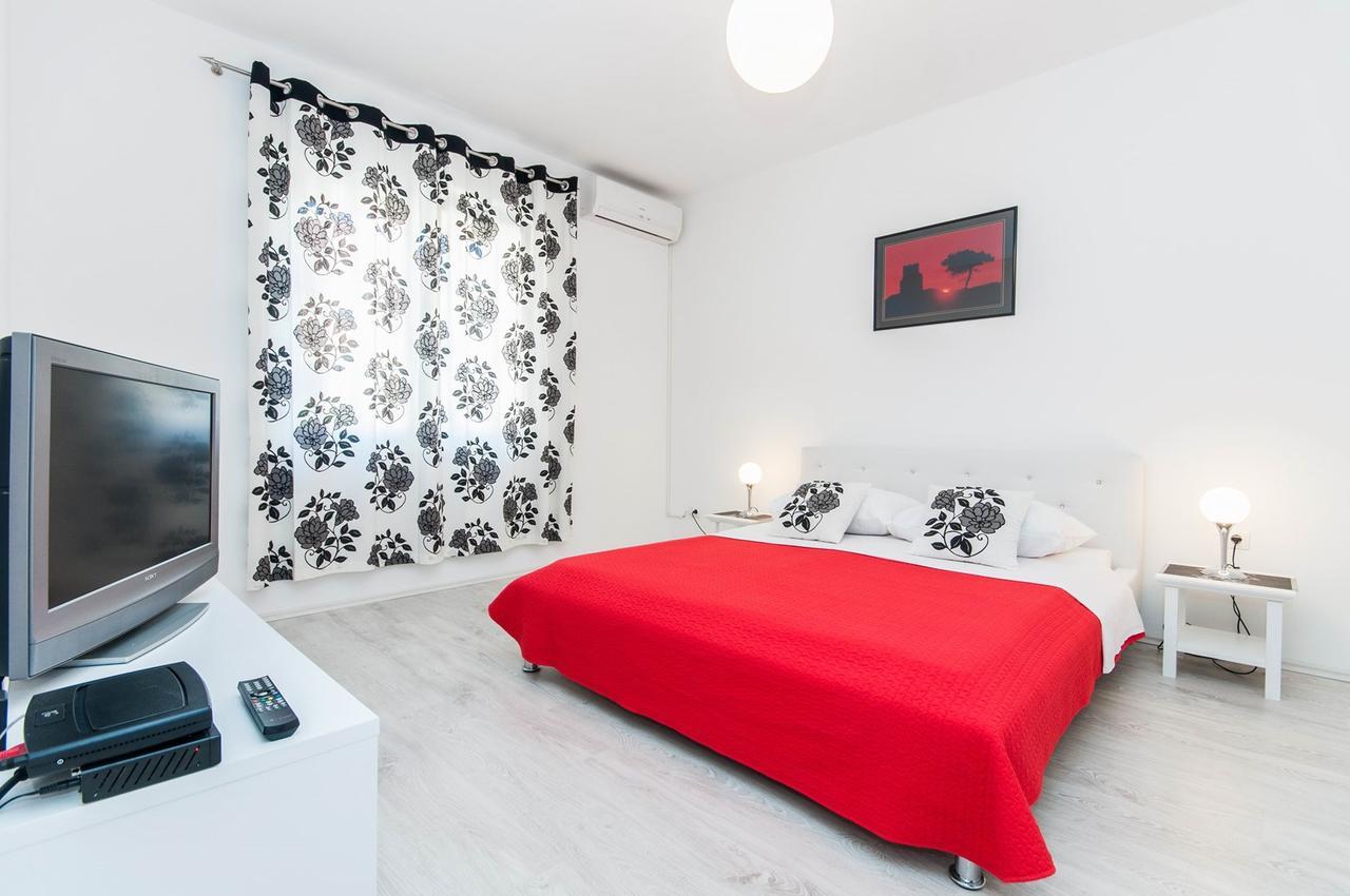 Fifi Apartment W. Parking In Old Town Zadar Exterior foto